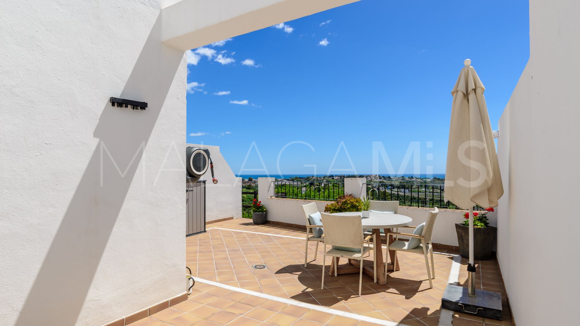 Maison de ville for sale in Los Almendros