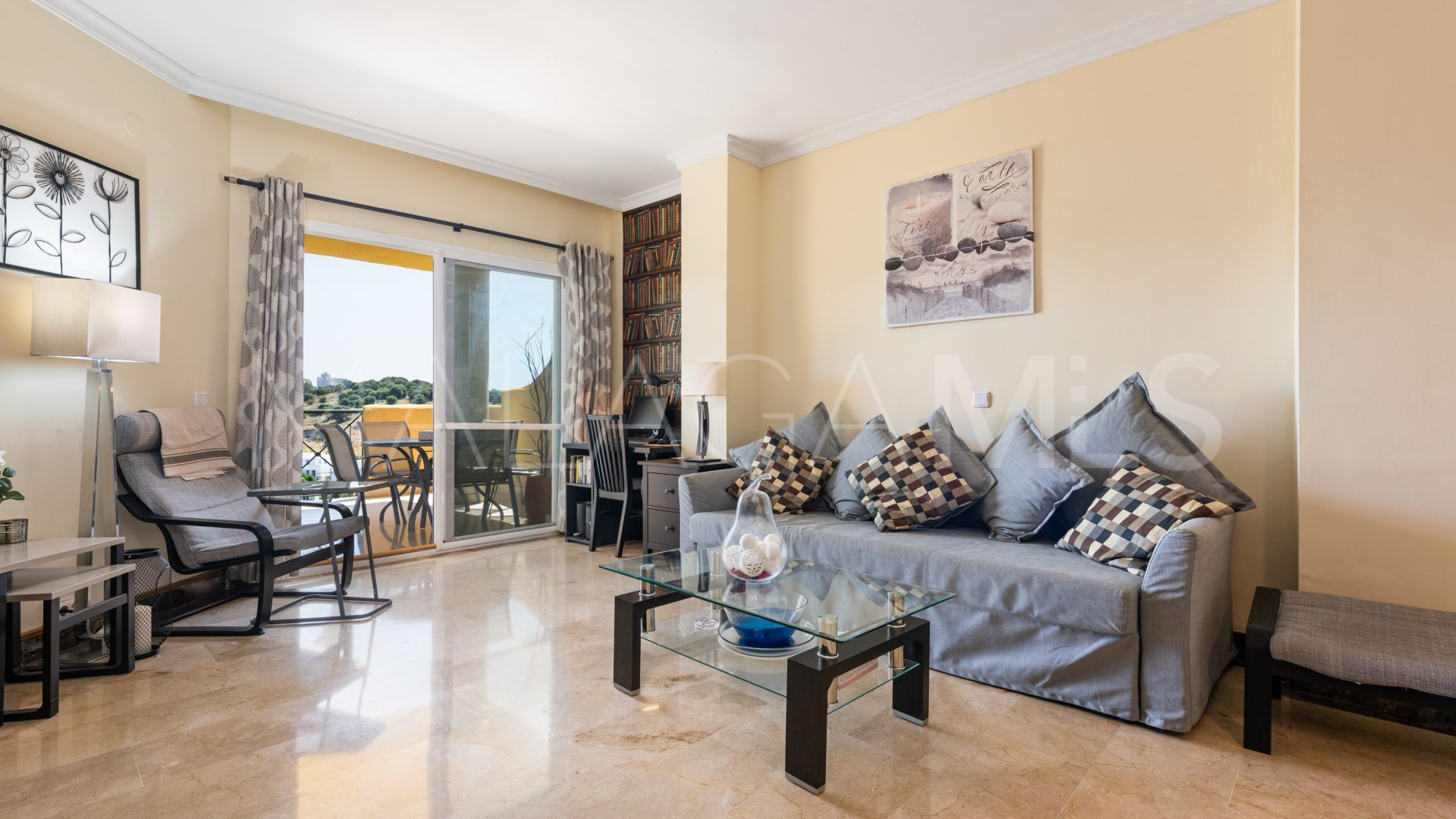 Apartamento for sale in Belaire with 2 bedrooms