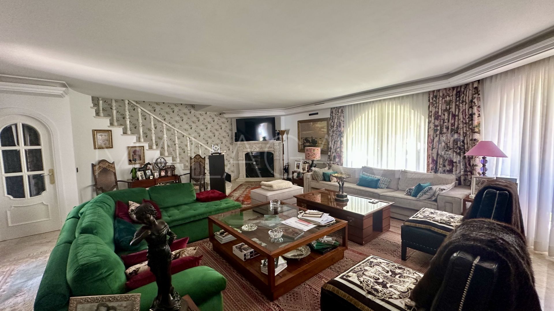 Hus i byn for sale in Marbella Golden Mile
