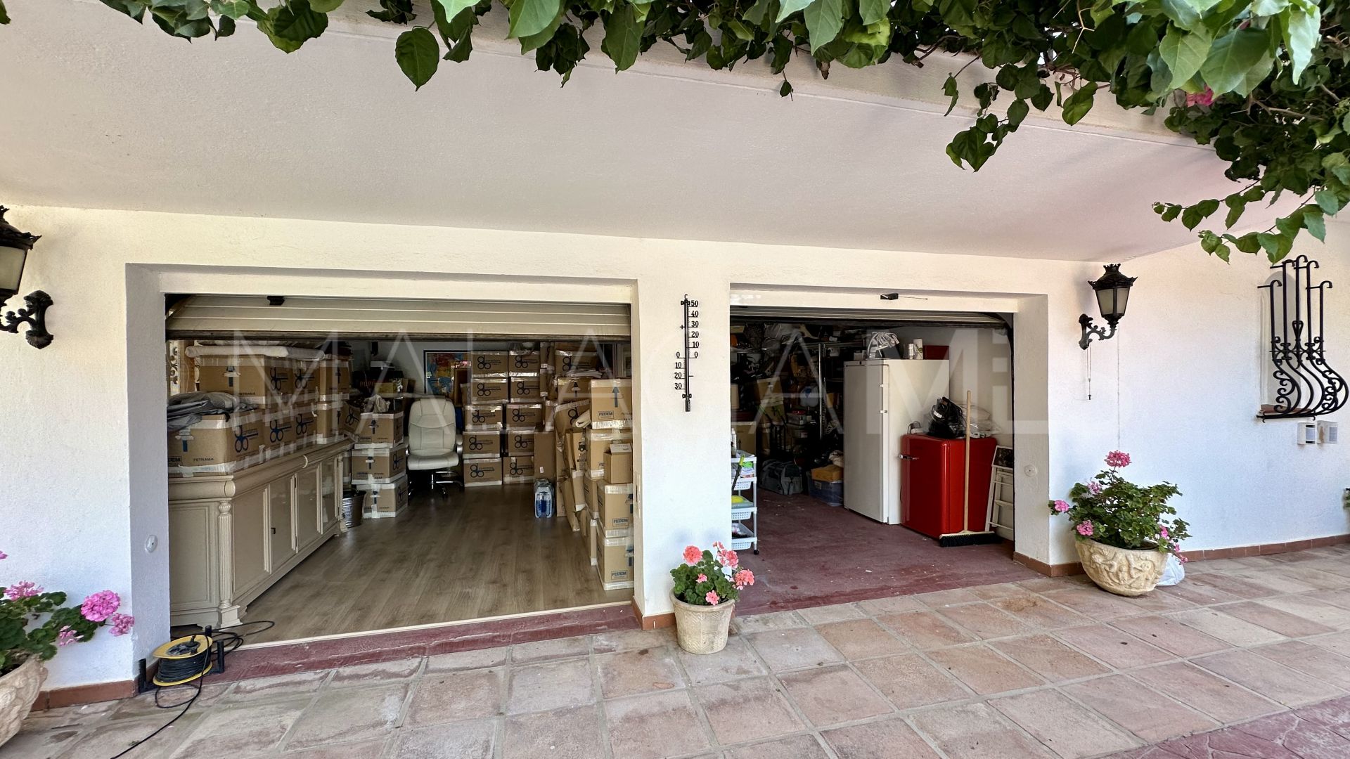 Hus i byn for sale in Marbella Golden Mile