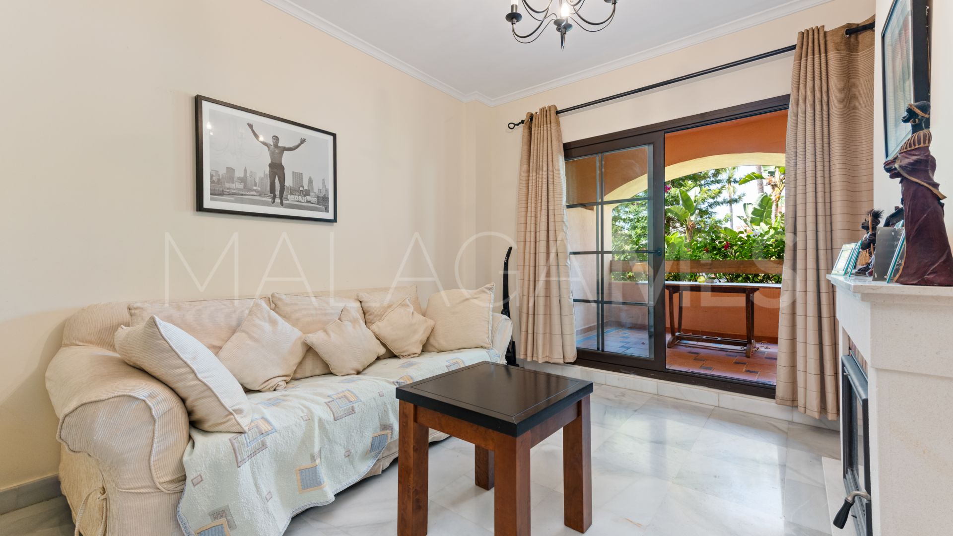 Buy ground floor apartment with 2 bedrooms in Hacienda del Sol
