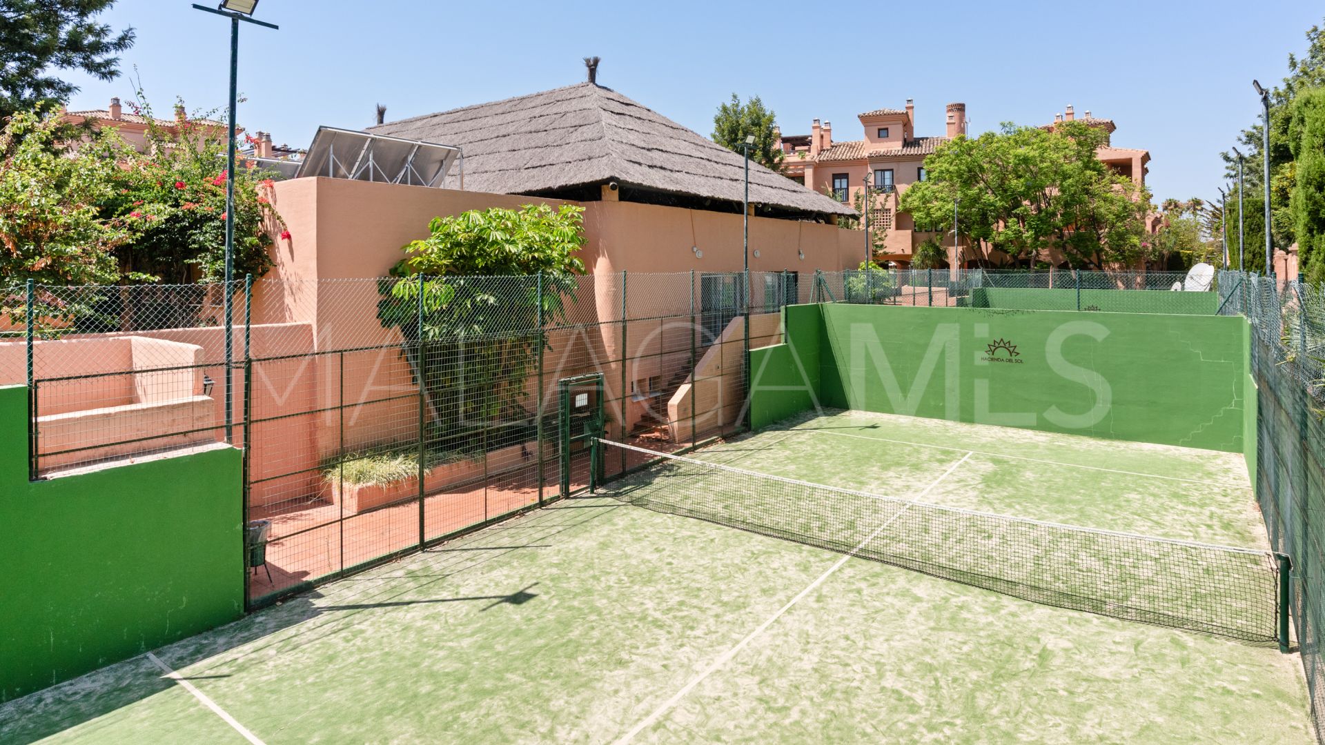 Buy ground floor apartment with 2 bedrooms in Hacienda del Sol