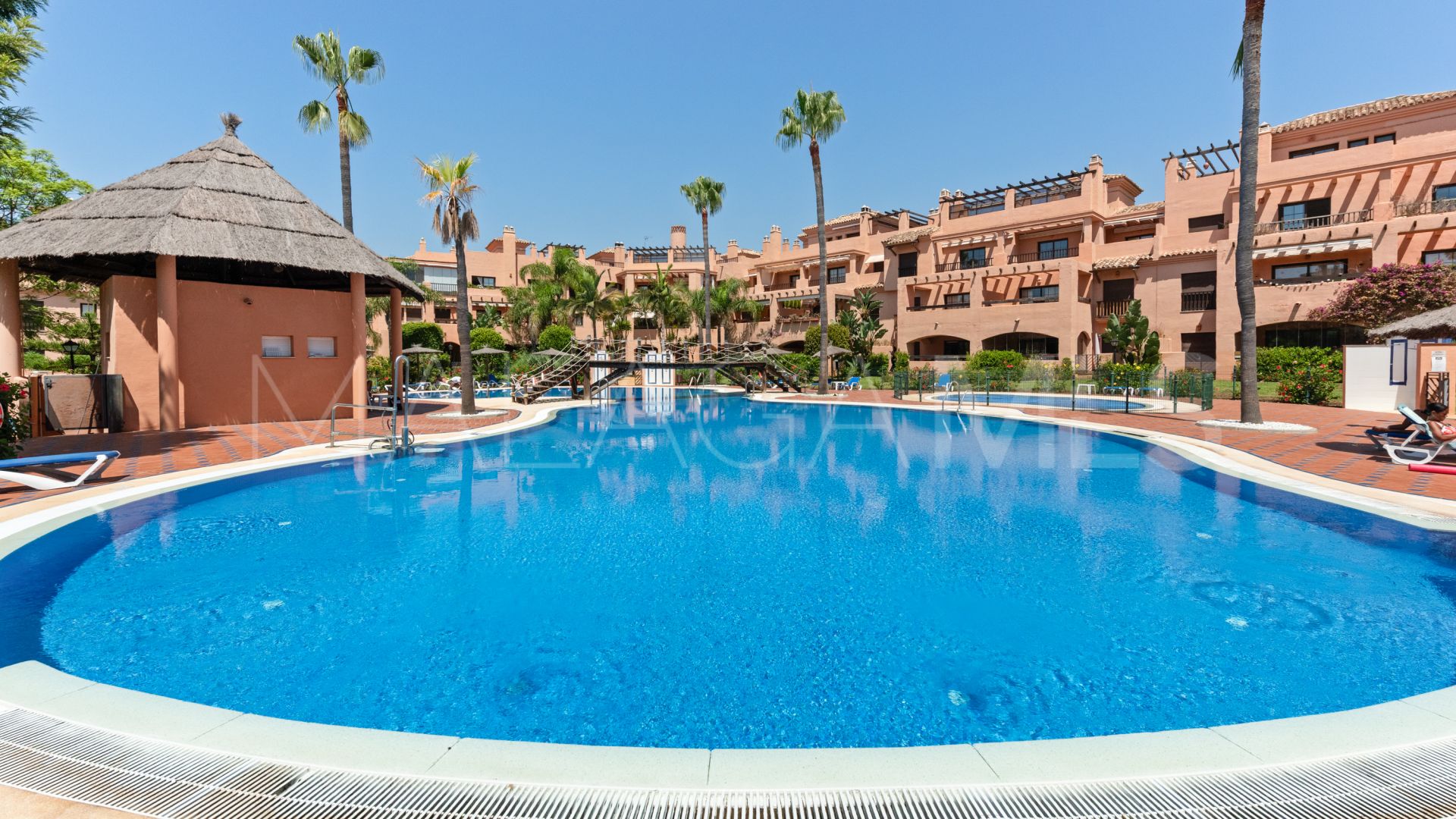 Buy ground floor apartment with 2 bedrooms in Hacienda del Sol