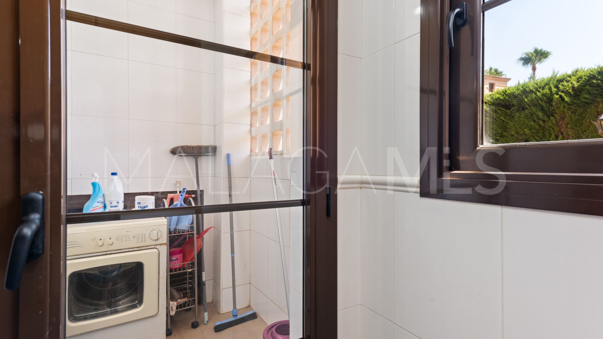 Buy ground floor apartment with 2 bedrooms in Hacienda del Sol