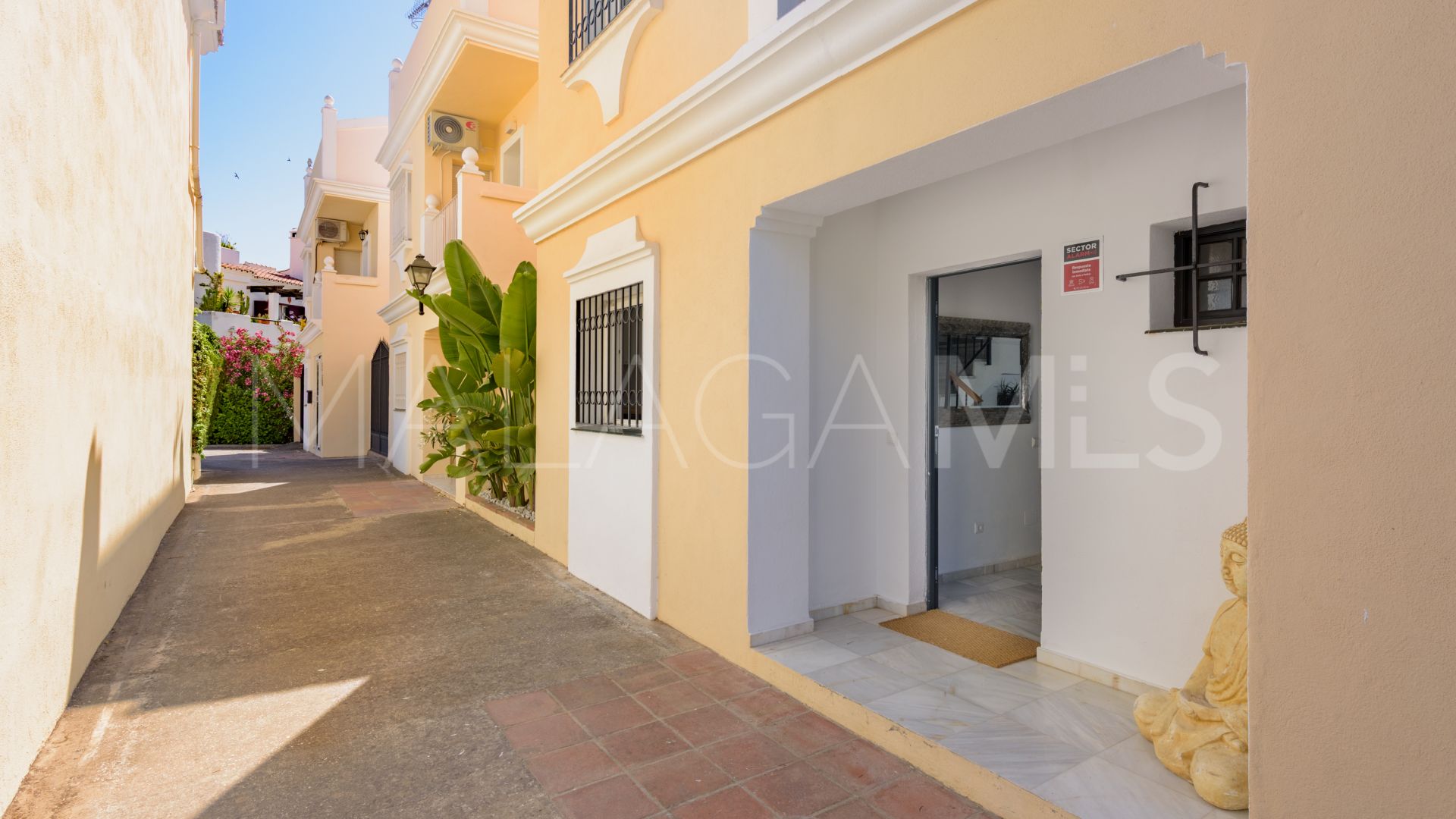 Villa for sale in Bel Air