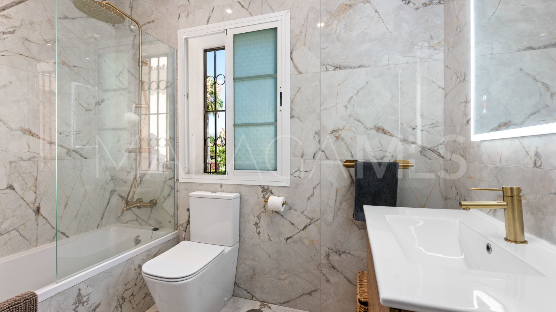 Villa for sale in Bel Air