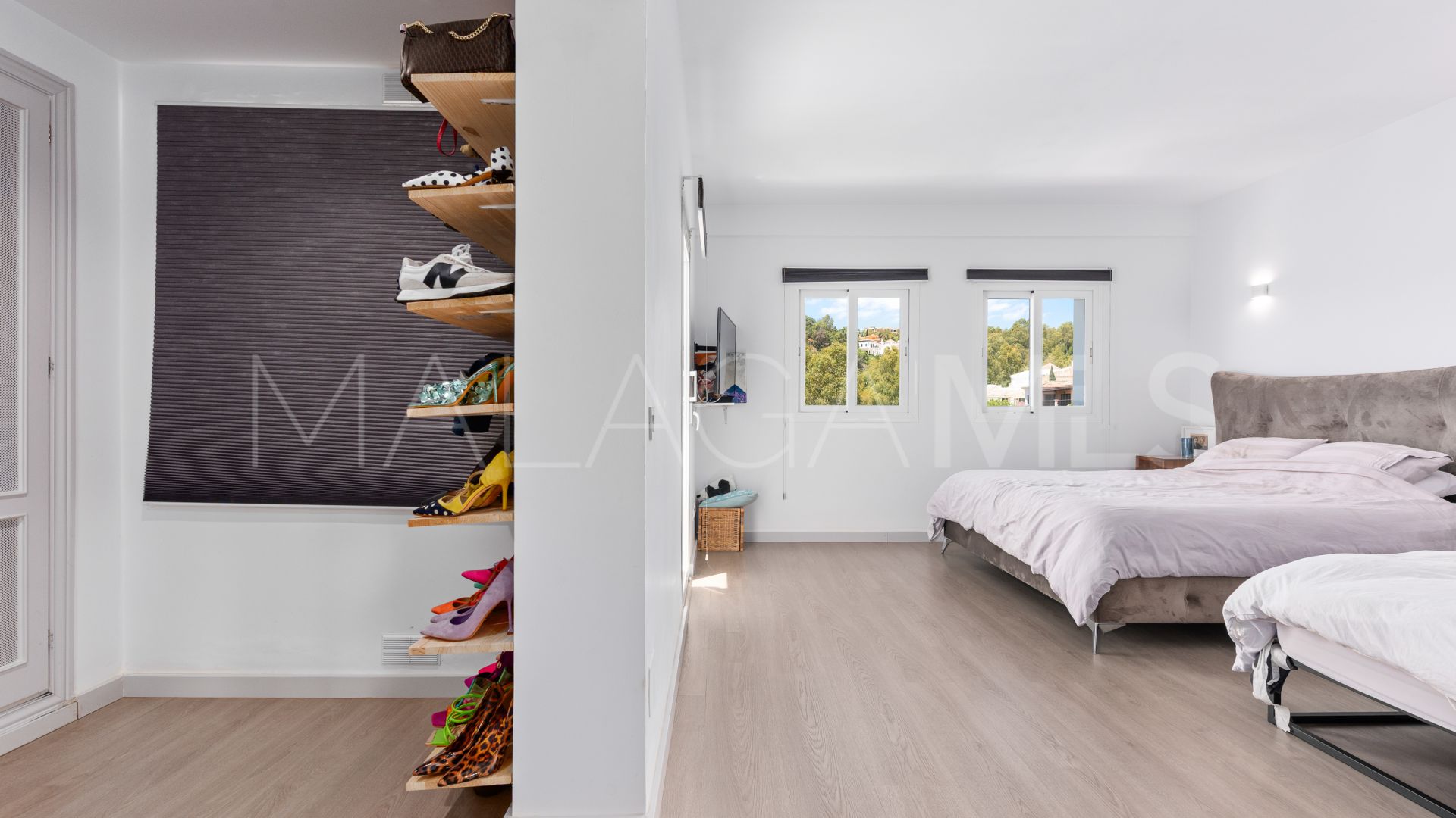 Adosado for sale in La Quinta Golf with 4 bedrooms
