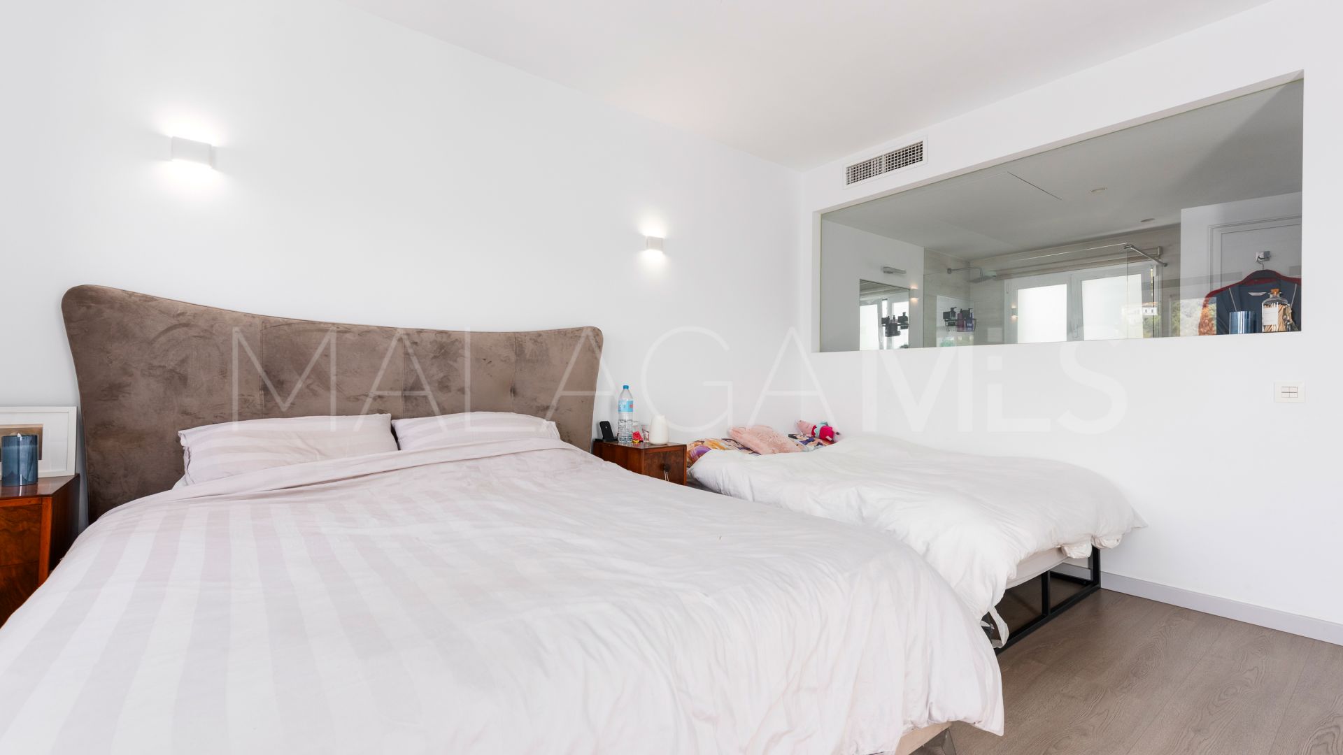 Adosado for sale in La Quinta Golf with 4 bedrooms
