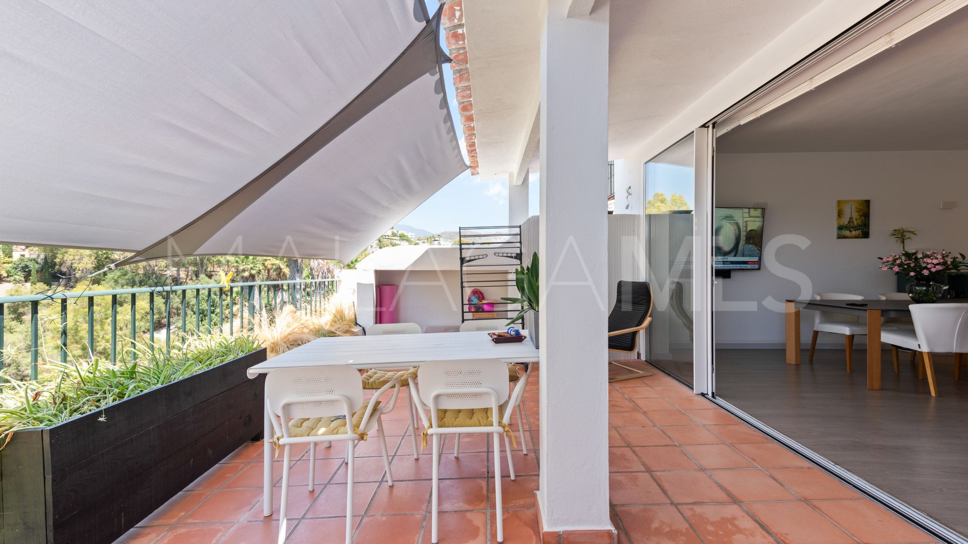 Adosado for sale in La Quinta Golf with 4 bedrooms