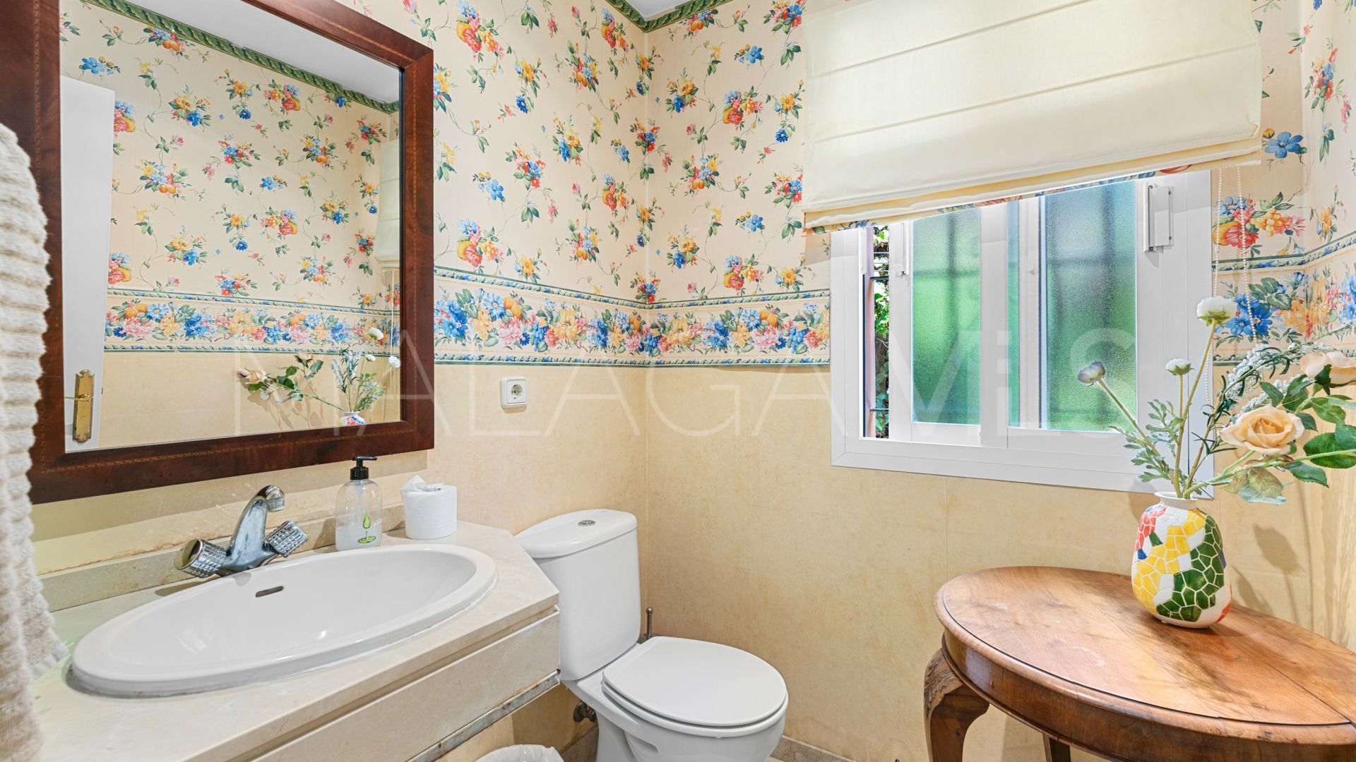 For sale San Pedro de Alcantara villa with 4 bedrooms