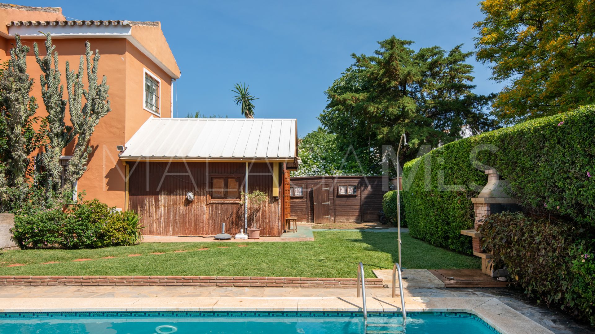 For sale San Pedro de Alcantara villa with 4 bedrooms