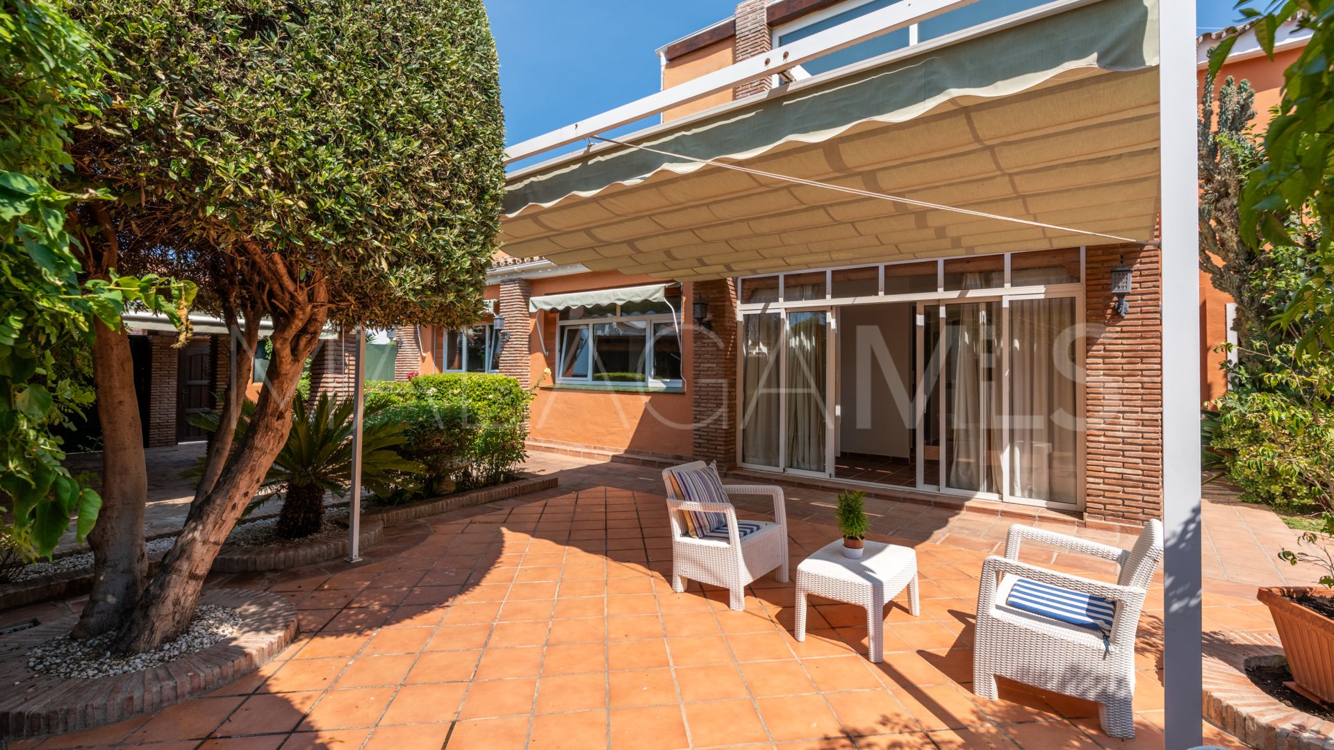 For sale San Pedro de Alcantara villa with 4 bedrooms