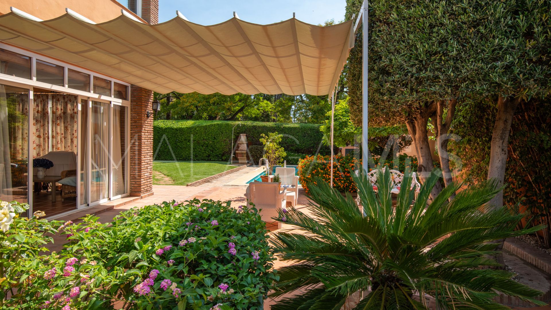 For sale San Pedro de Alcantara villa with 4 bedrooms