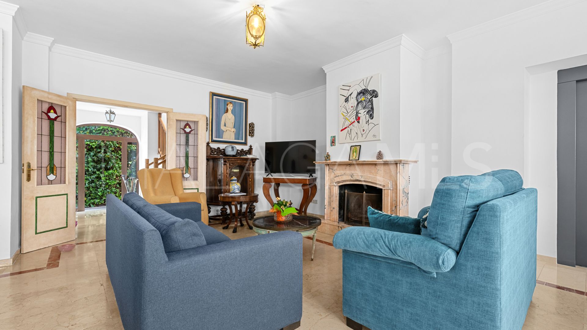 For sale San Pedro de Alcantara villa with 4 bedrooms