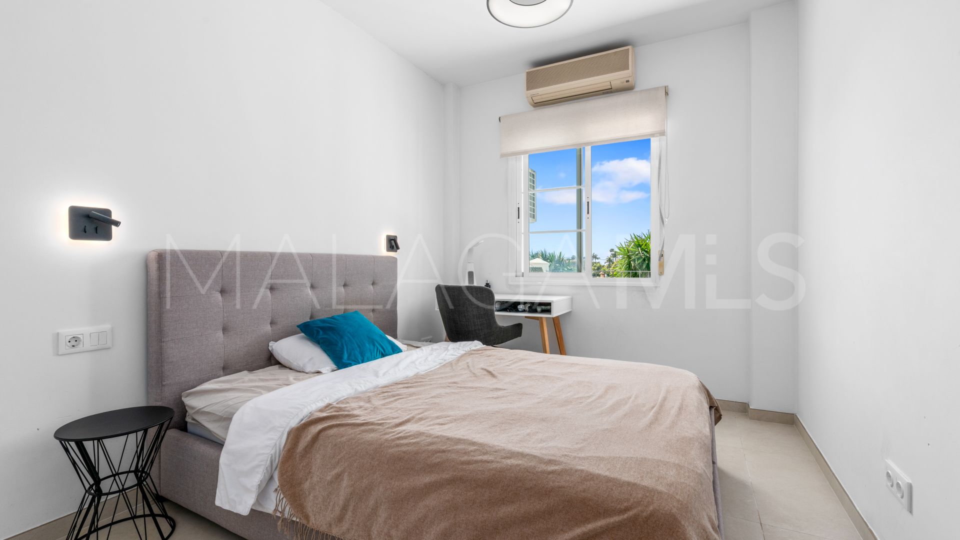 Hus i byn for sale in Bel Air