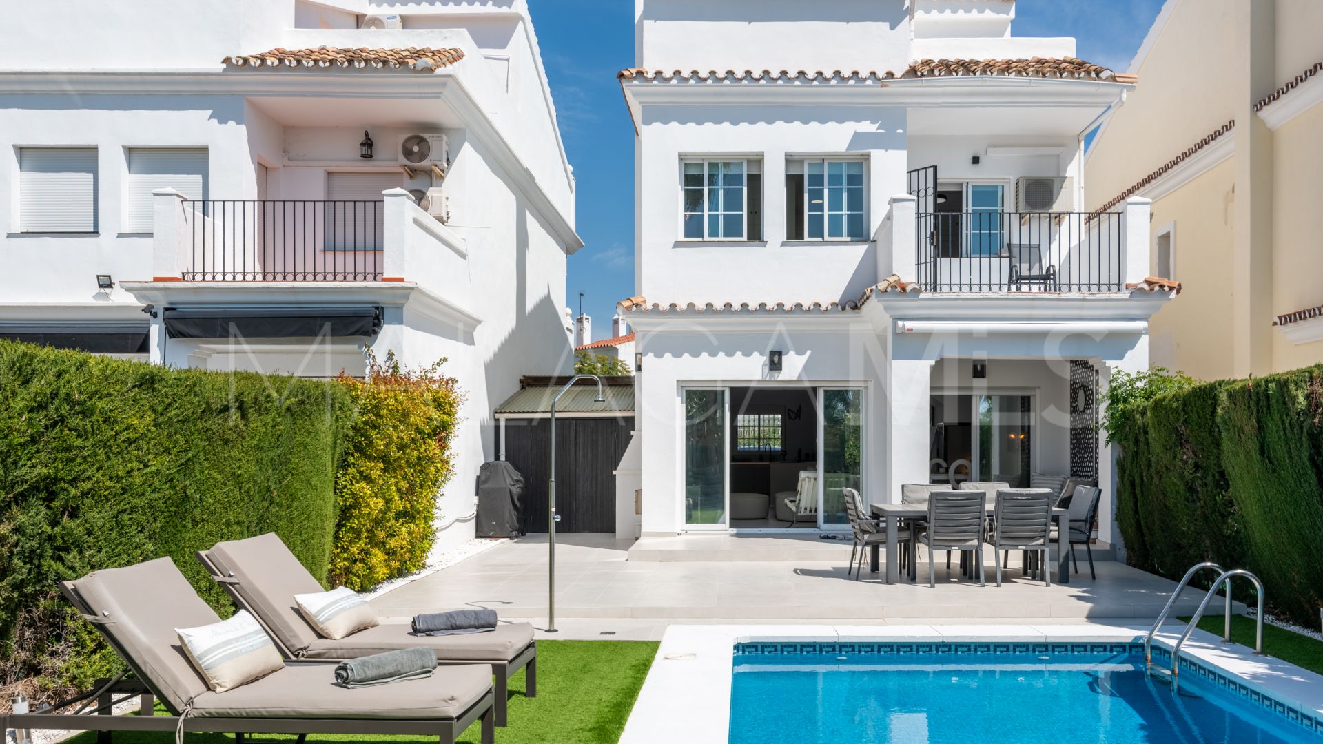 Hus i byn for sale in Bel Air