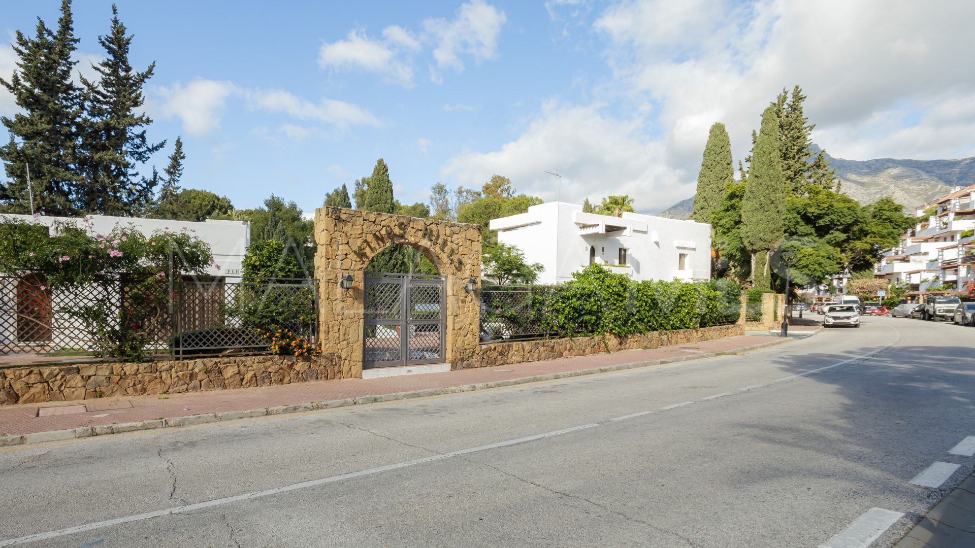 For sale Kings Hills 3 bedrooms apartment