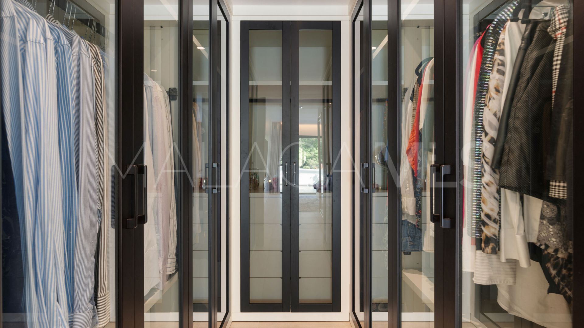 For sale Kings Hills 3 bedrooms apartment