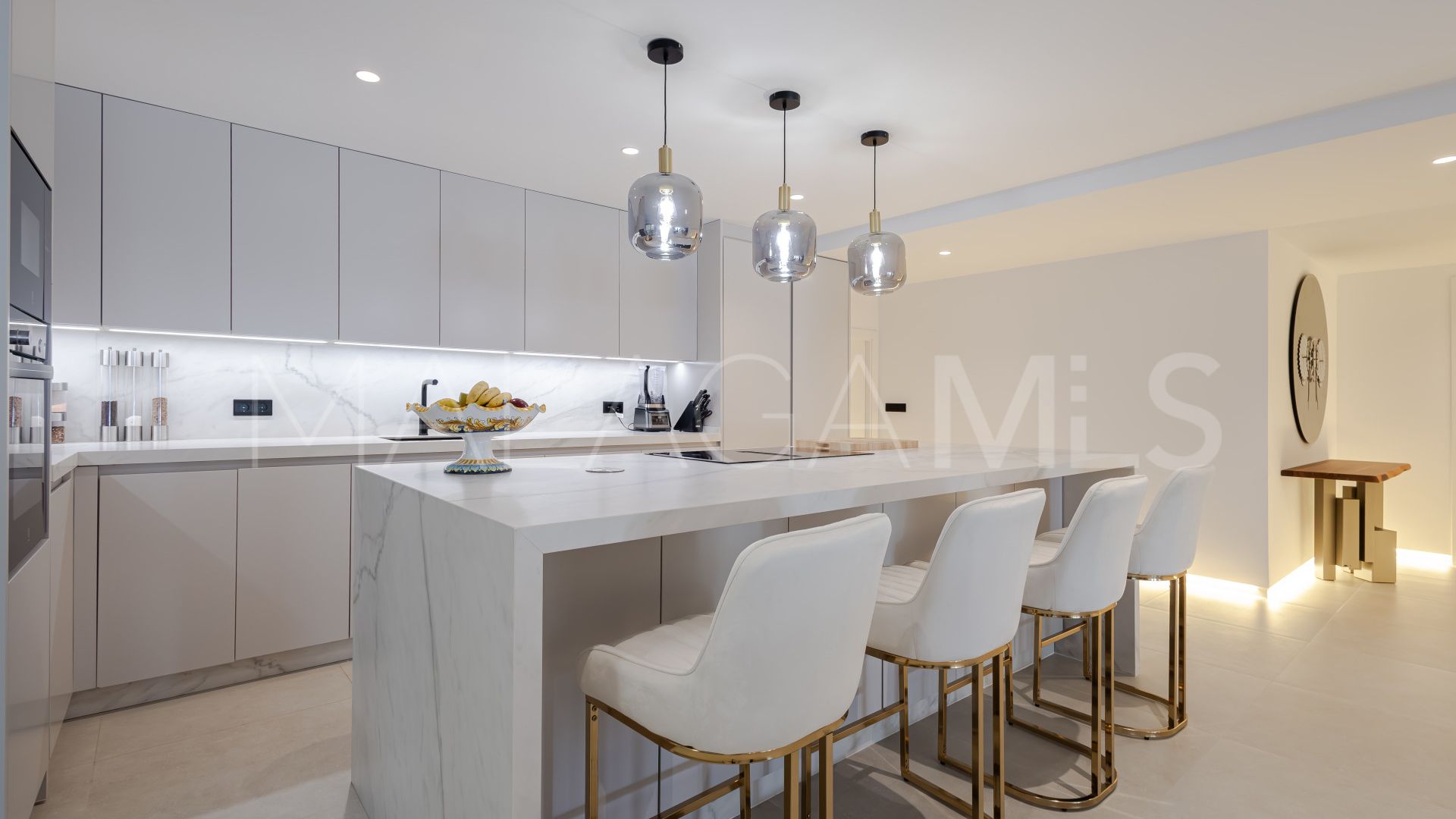 For sale Kings Hills 3 bedrooms apartment