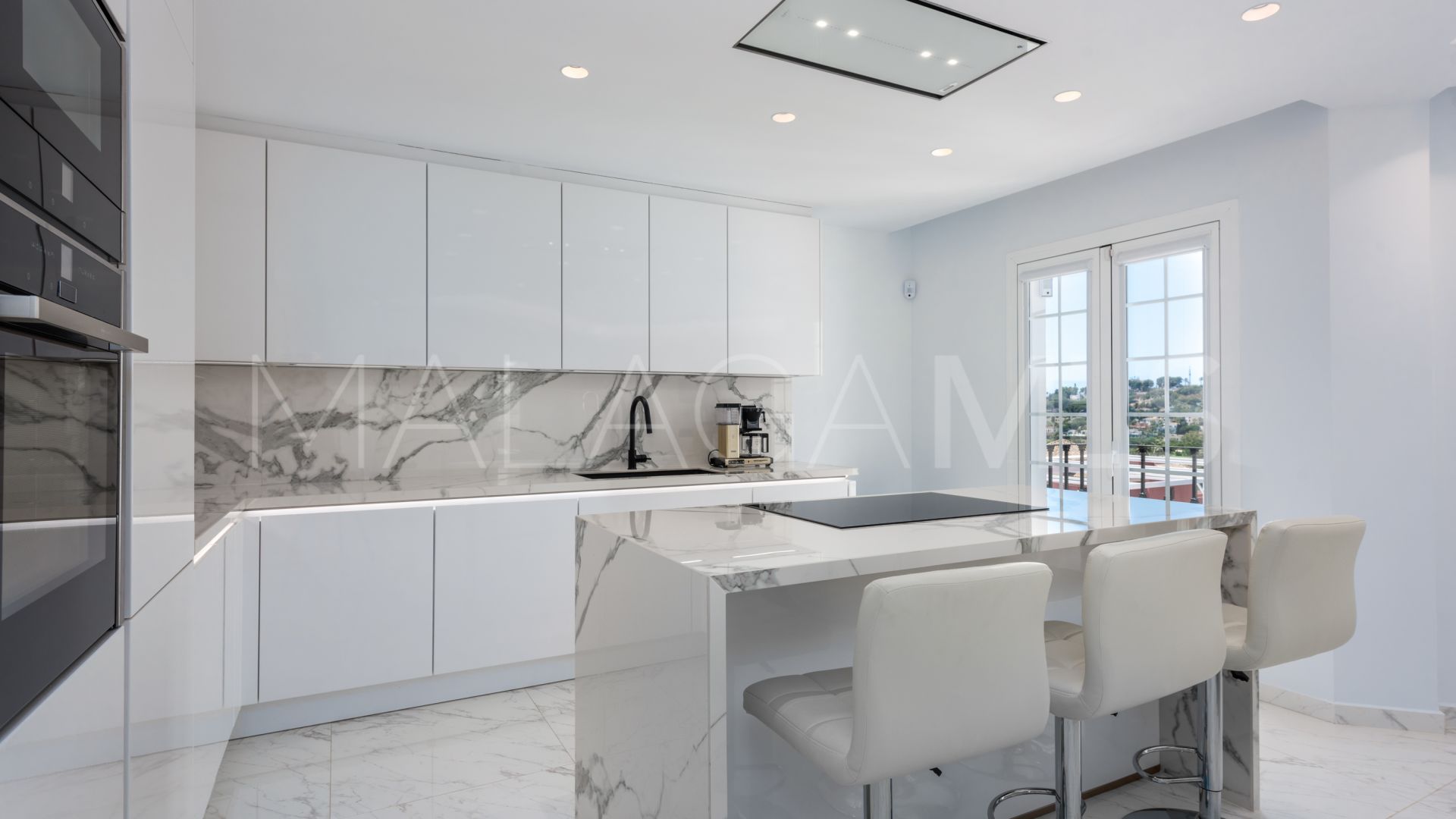 Adosado for sale de 3 bedrooms in Aloha Pueblo