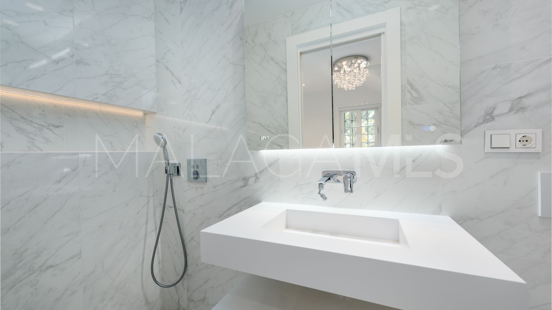 Adosado for sale de 3 bedrooms in Aloha Pueblo