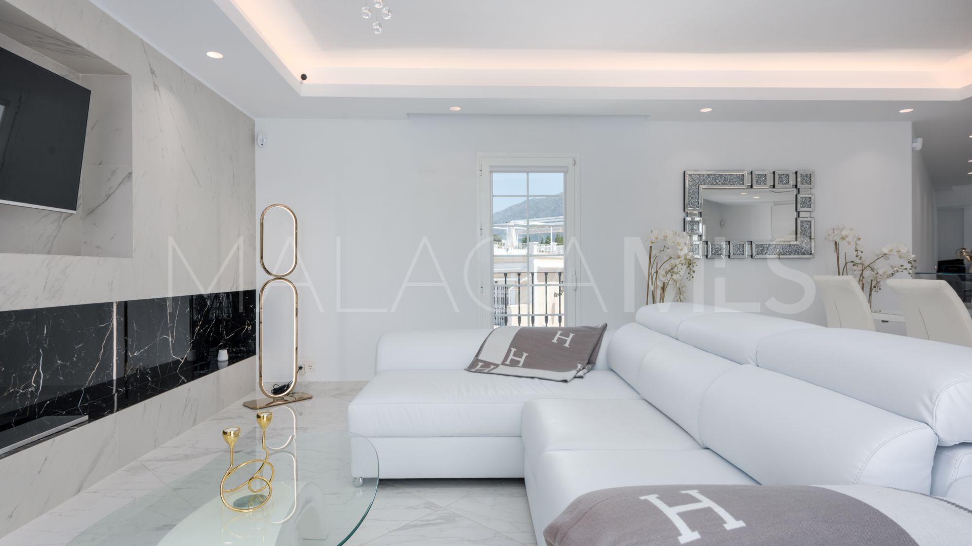 Adosado for sale de 3 bedrooms in Aloha Pueblo