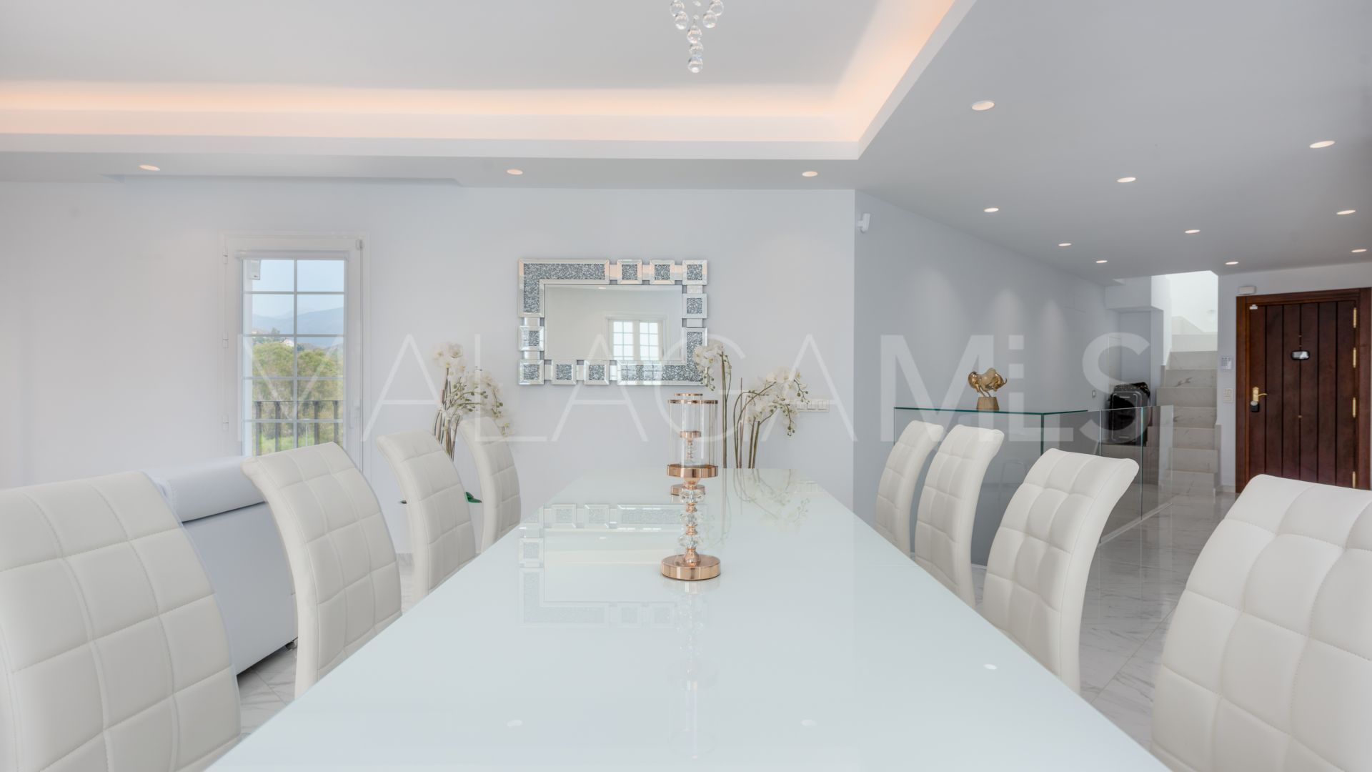 Adosado for sale de 3 bedrooms in Aloha Pueblo