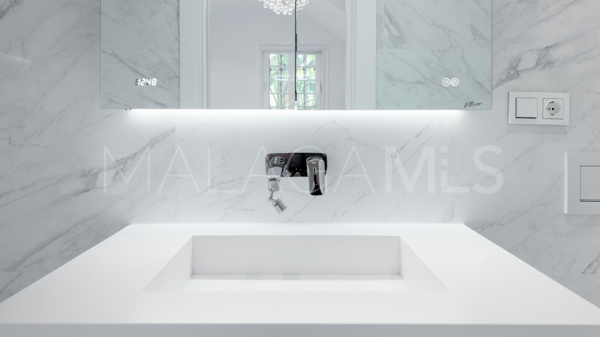 Adosado for sale de 3 bedrooms in Aloha Pueblo