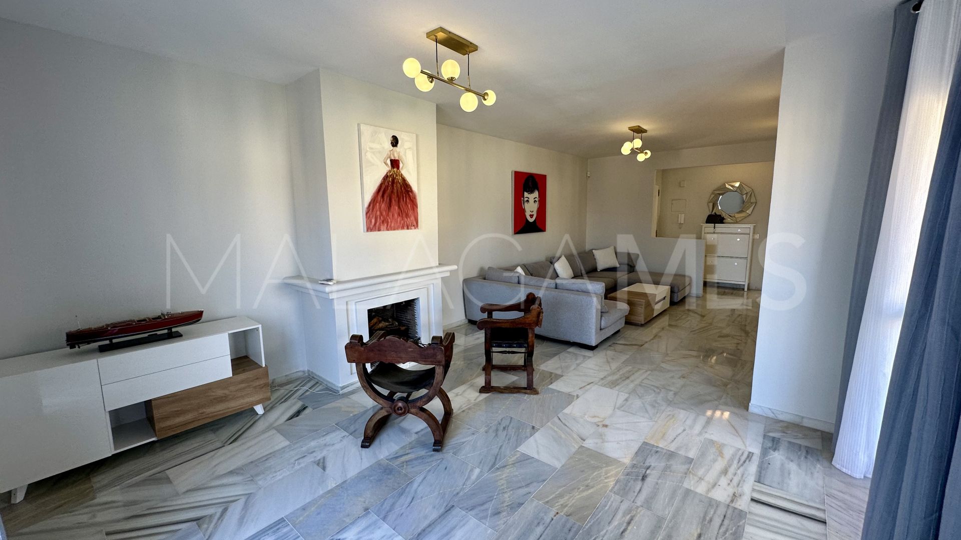 Buy Ático in Bel Air