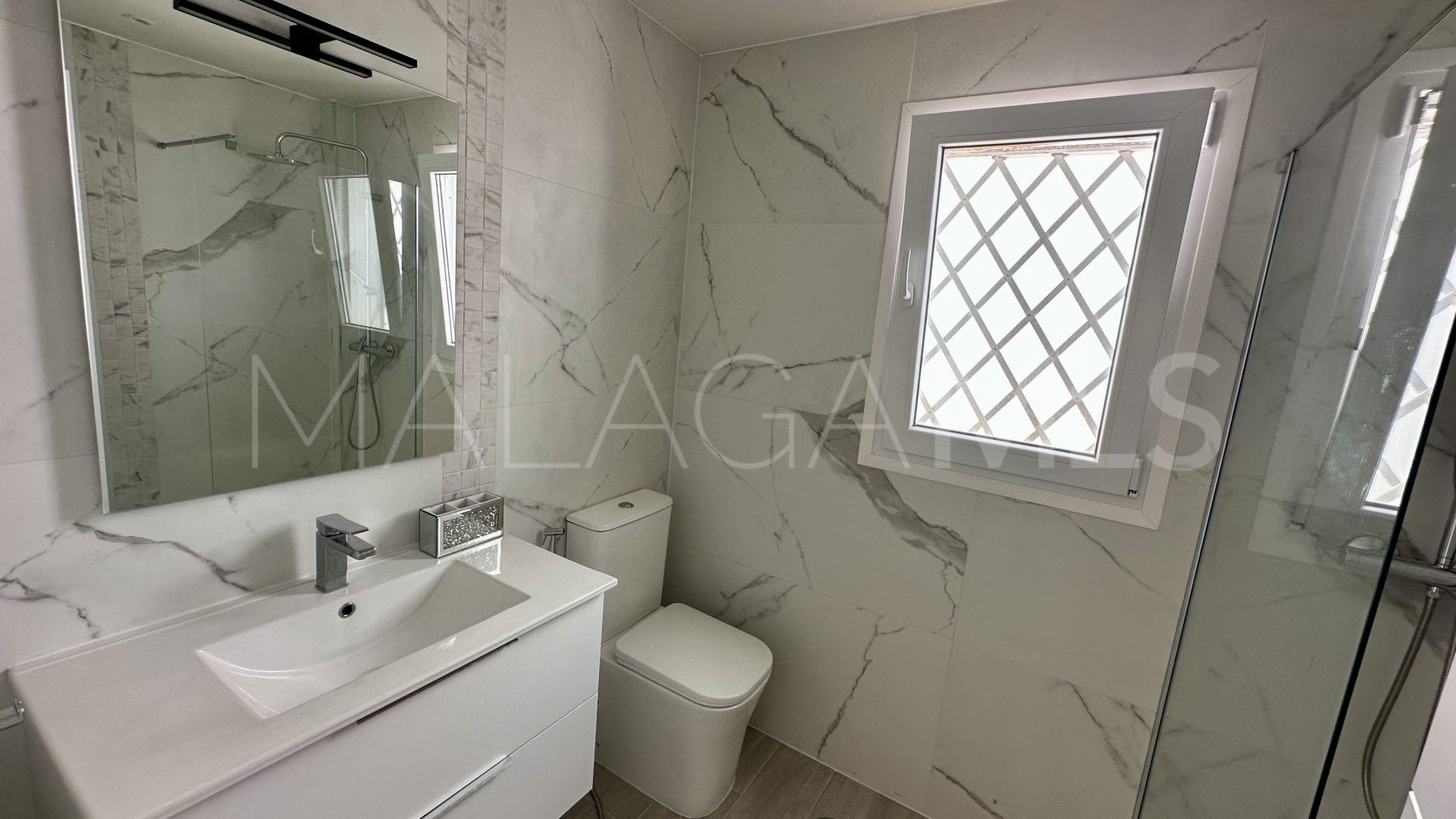 Buy Ático in Bel Air