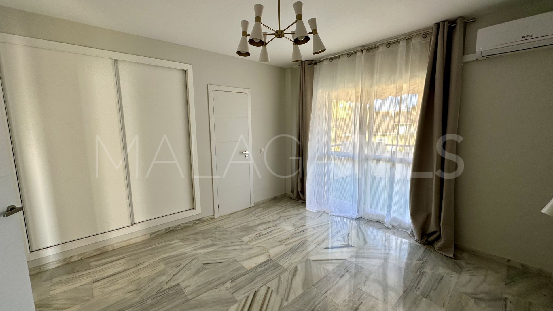 Buy Ático in Bel Air