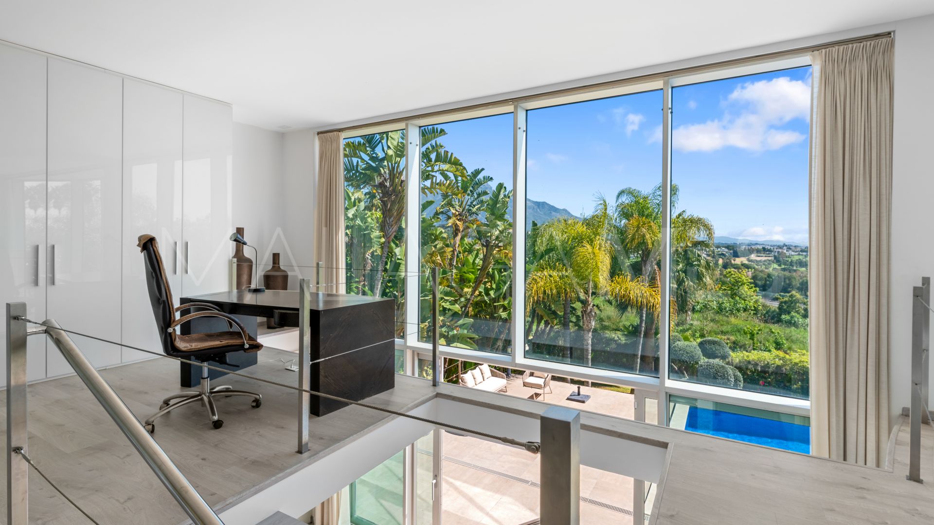 Villa for sale in La Quinta Golf