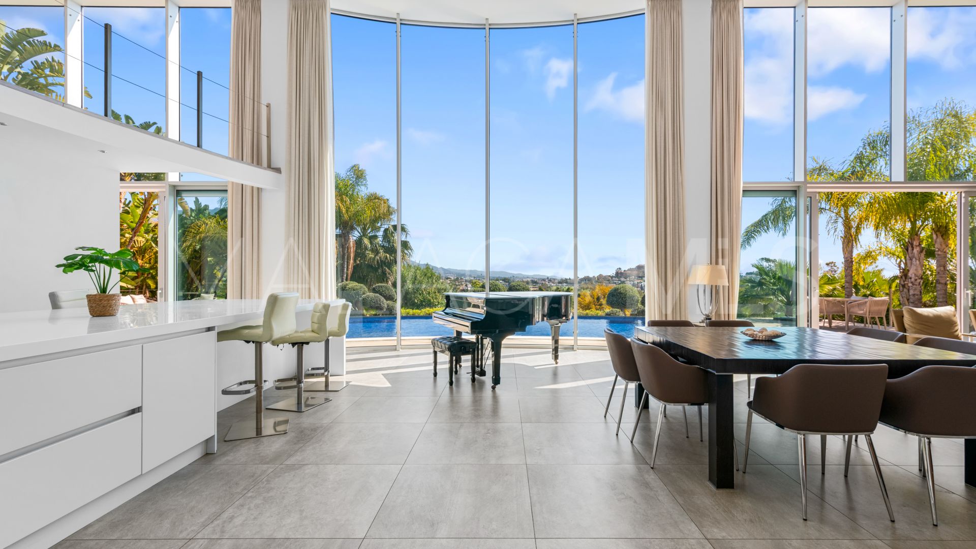 Villa for sale in La Quinta Golf