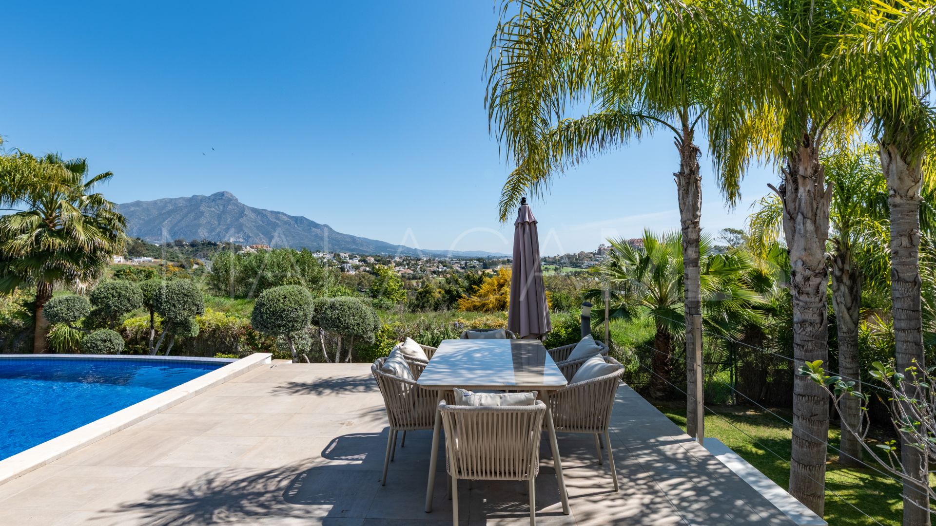 Villa for sale in La Quinta Golf