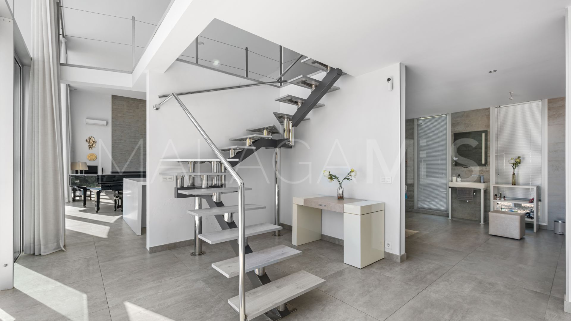 Villa for sale in La Quinta Golf