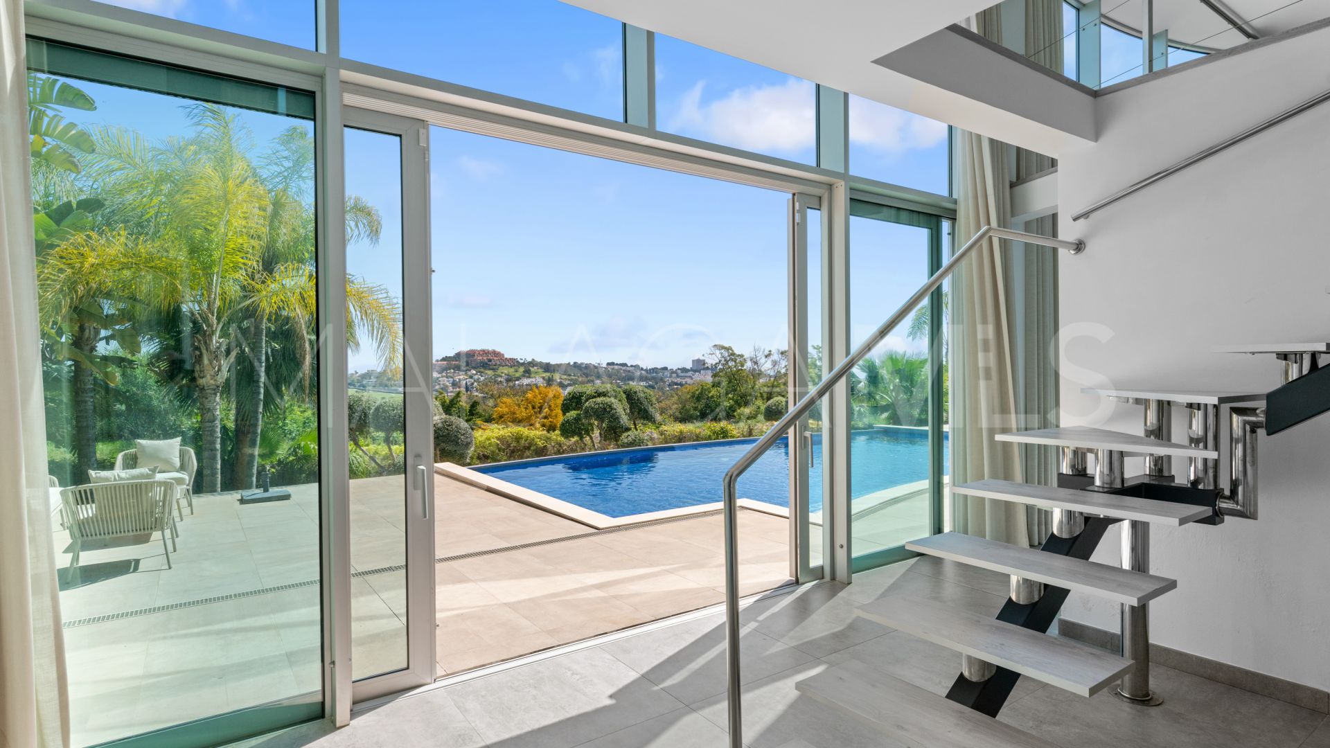 Villa for sale in La Quinta Golf