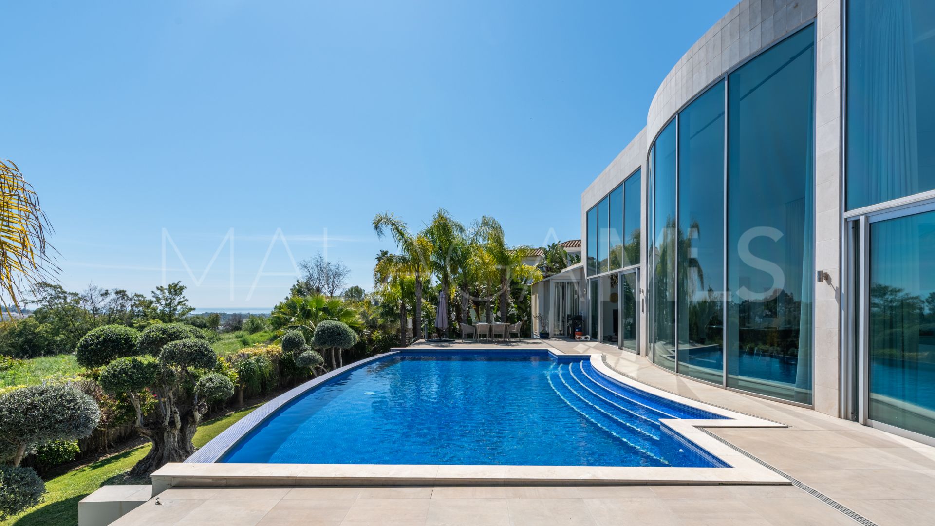 Villa for sale in La Quinta Golf