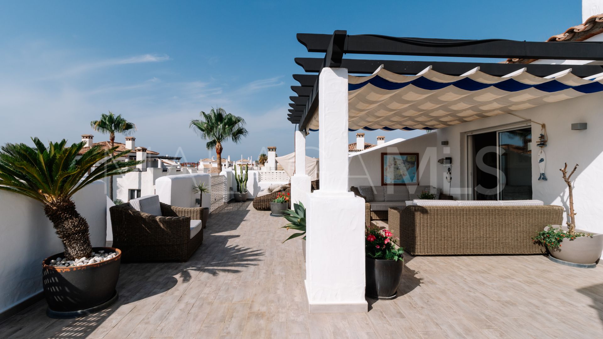 Duplex penthouse for sale in San Pedro Playa