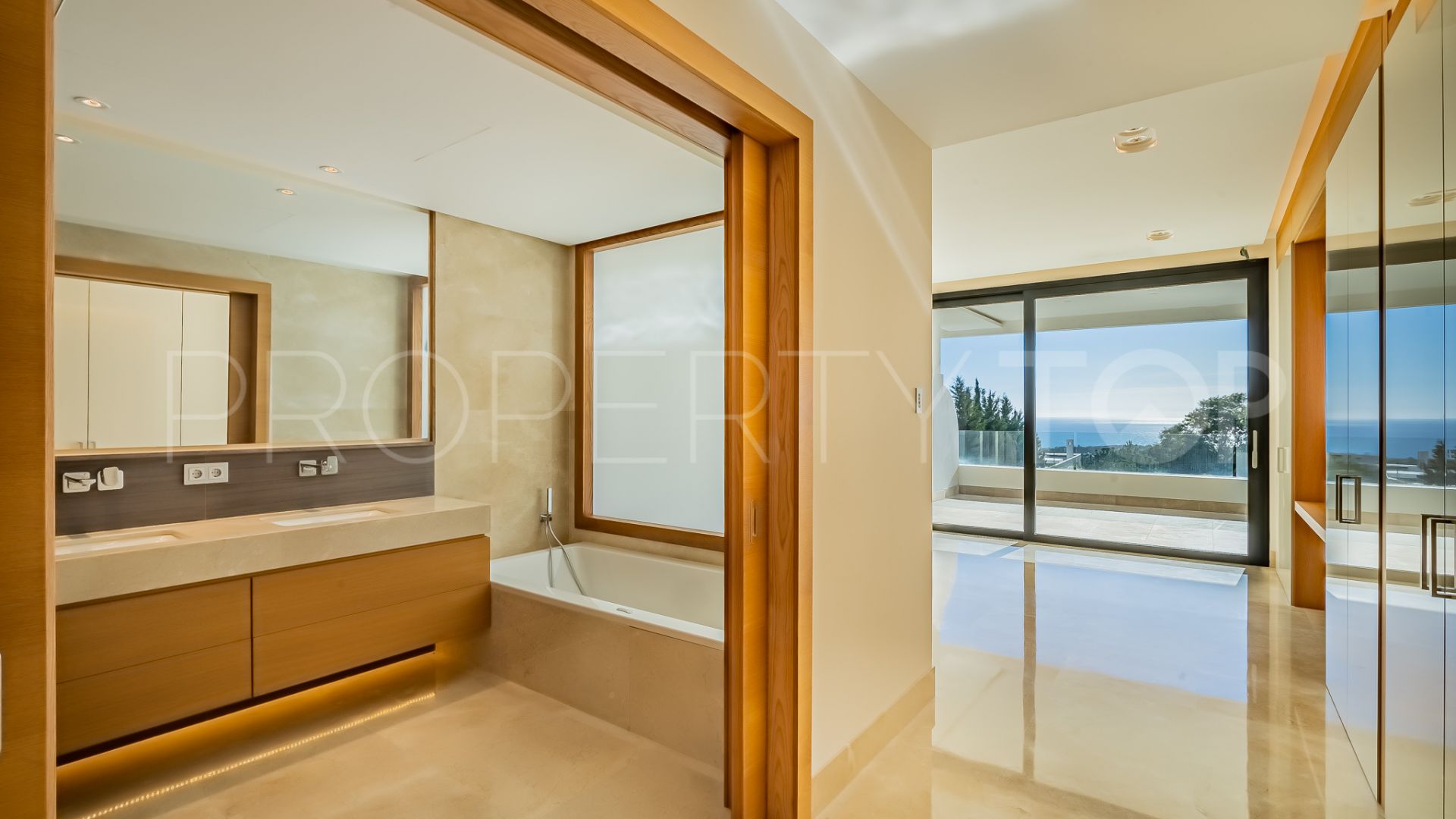 4 bedrooms Sierra Blanca duplex penthouse for sale