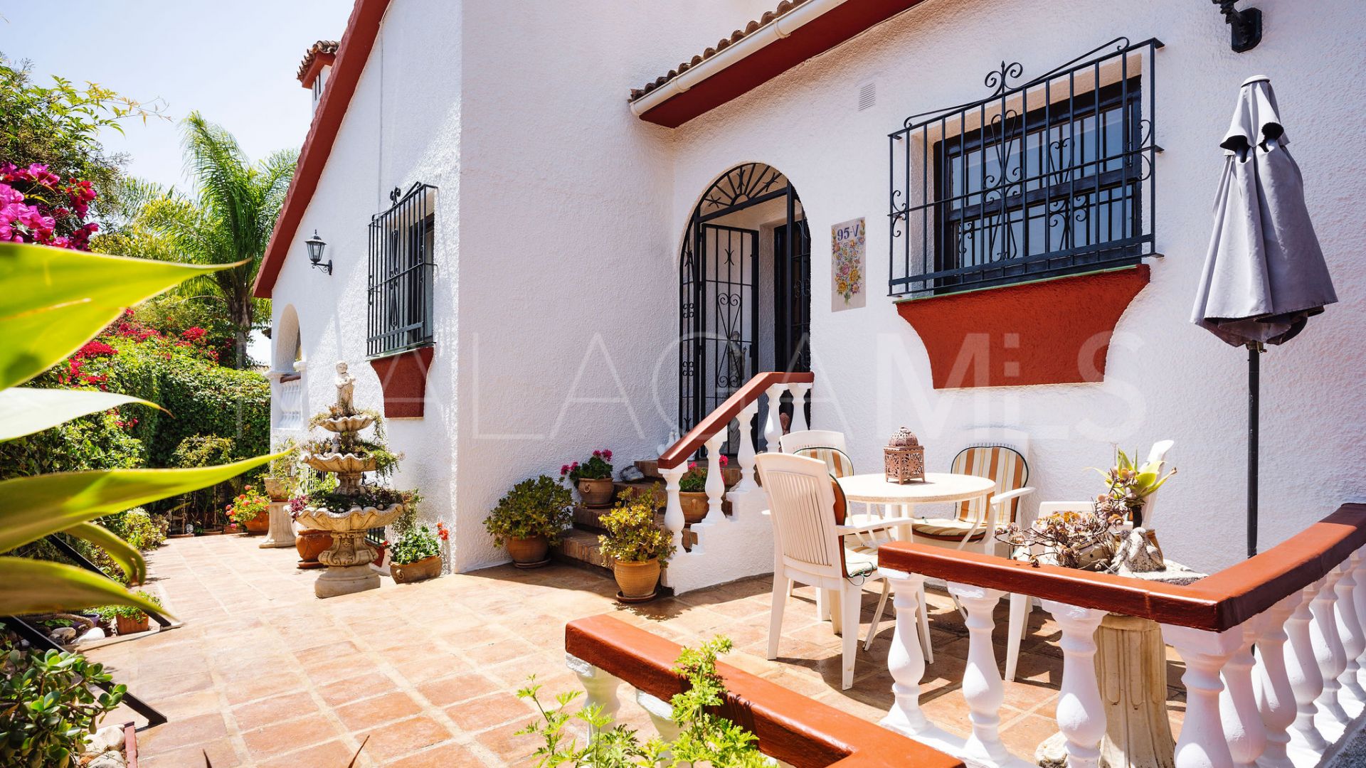 Villa for sale in Sierrezuela