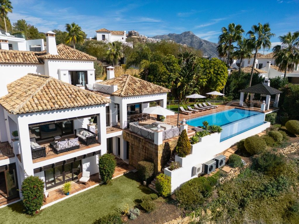 Villa a la venta en Lomas de La Quinta con 7 dormitorios