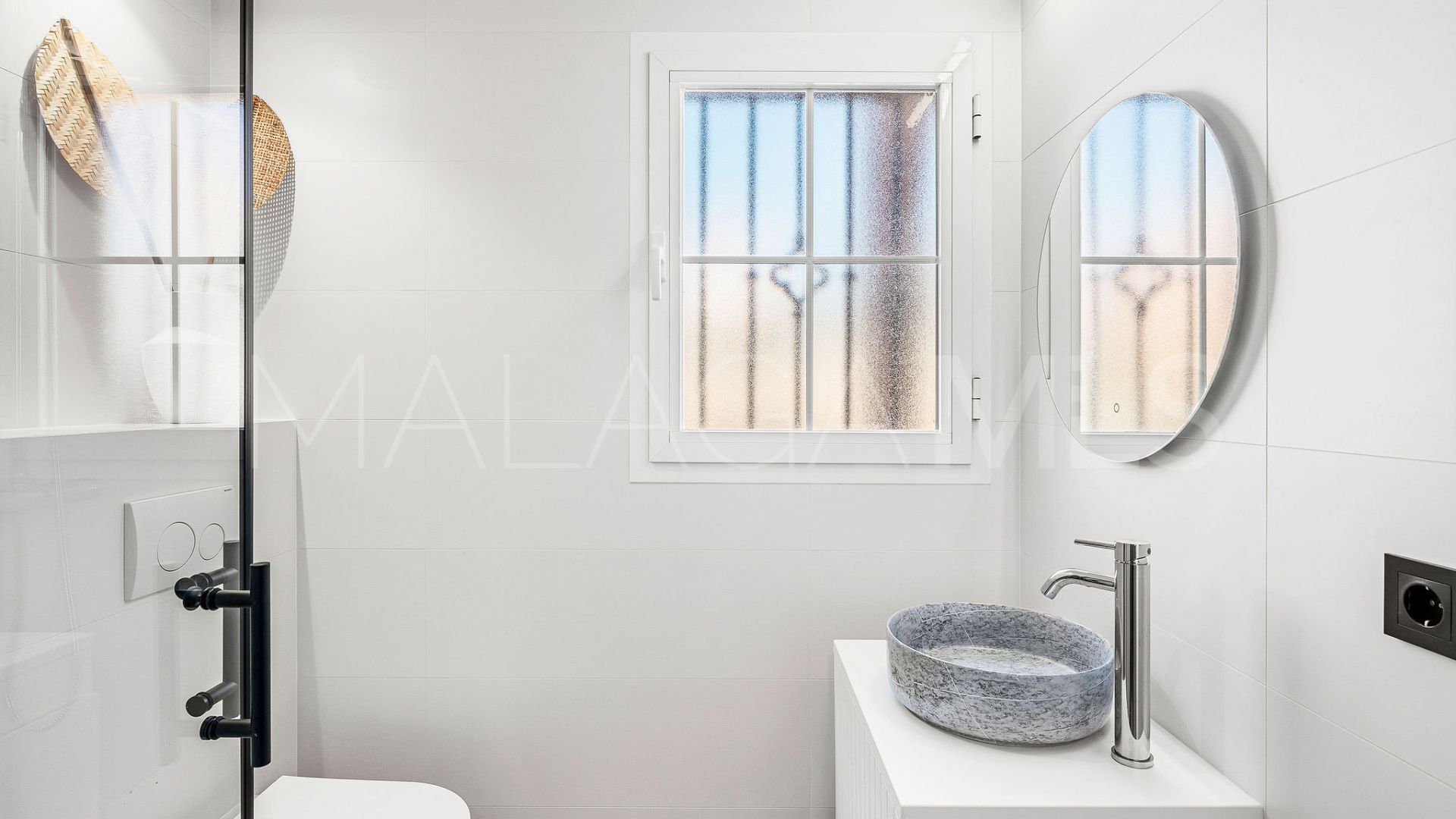 Markplanslägenhet for sale in Andalucia Alta