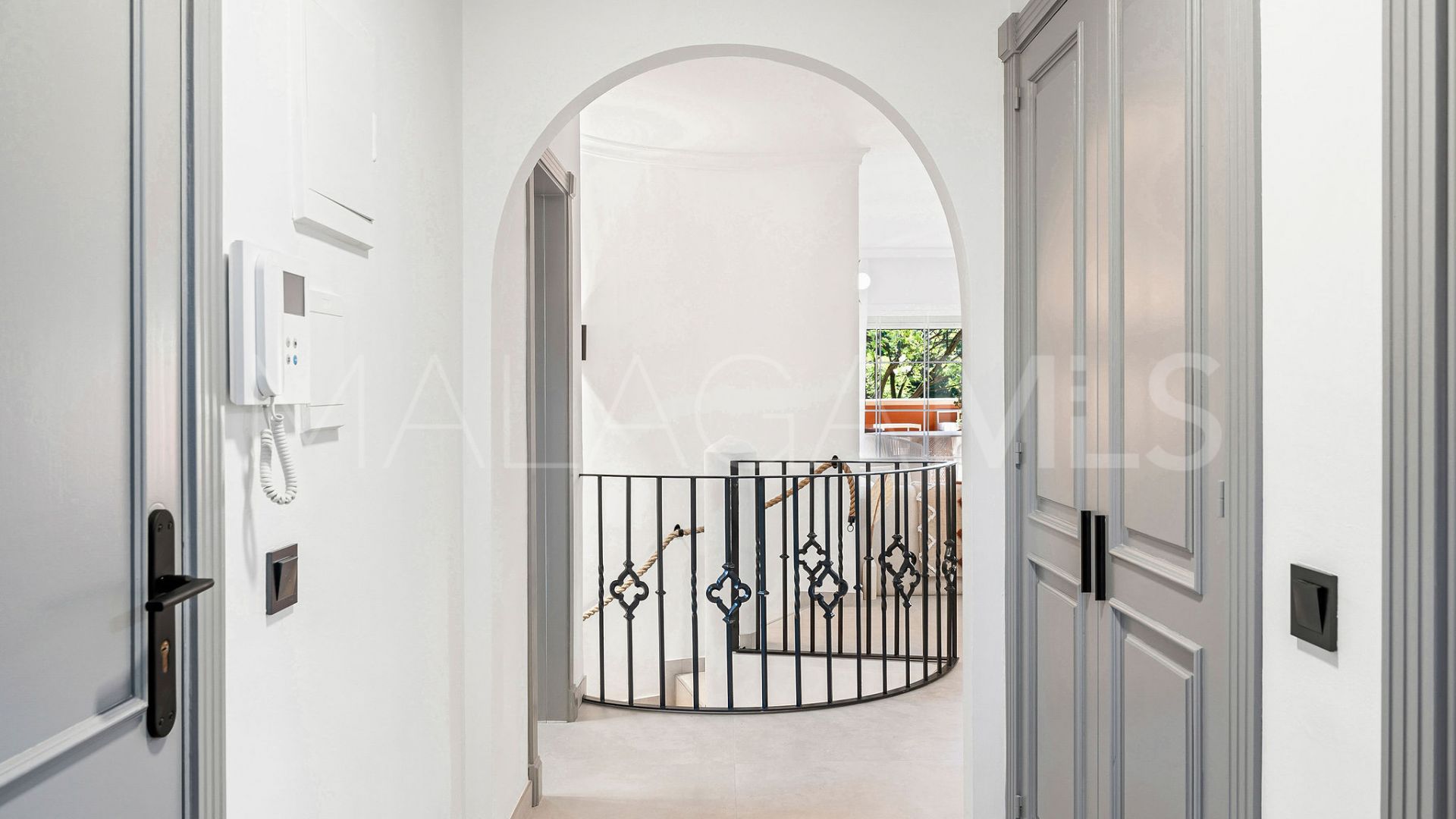 Markplanslägenhet for sale in Andalucia Alta