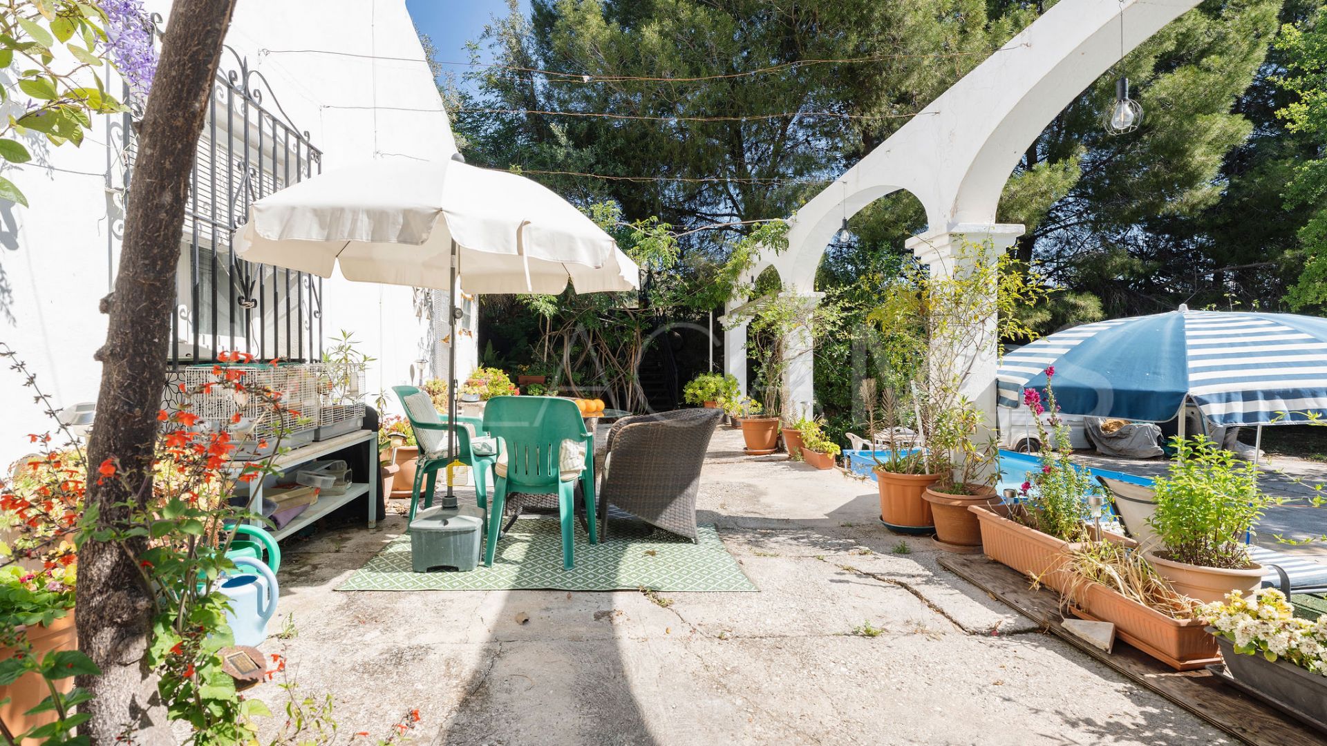 Landhaus for sale in Alhaurin el Grande