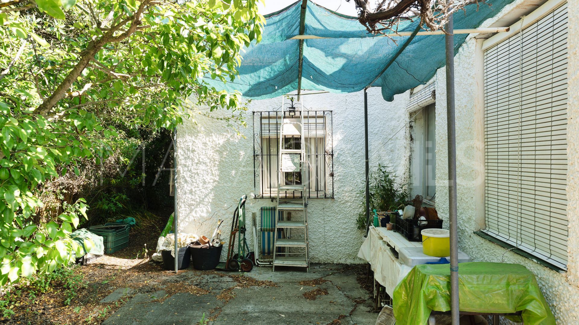 Landhaus for sale in Alhaurin el Grande