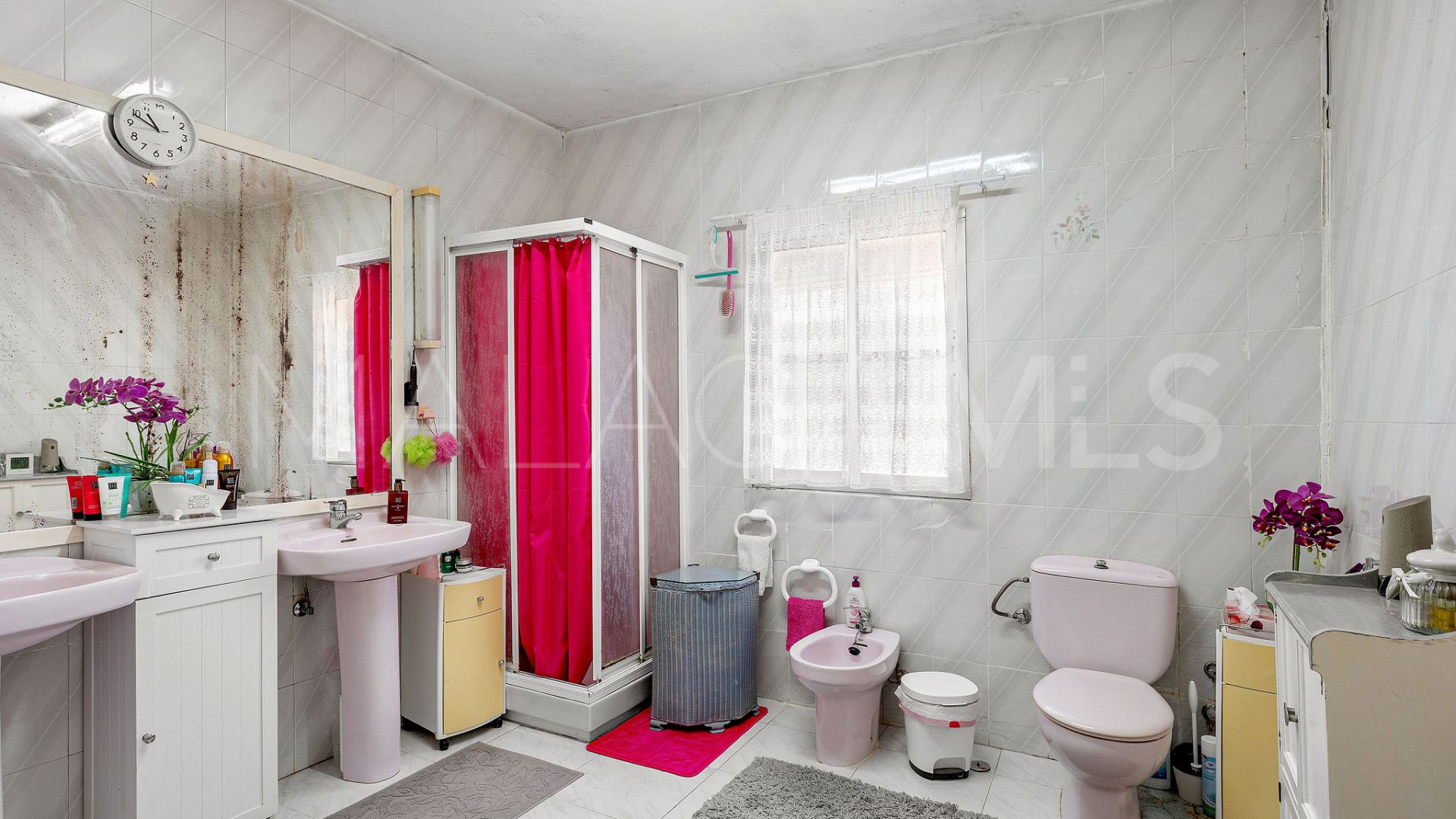 Landhaus for sale in Alhaurin el Grande