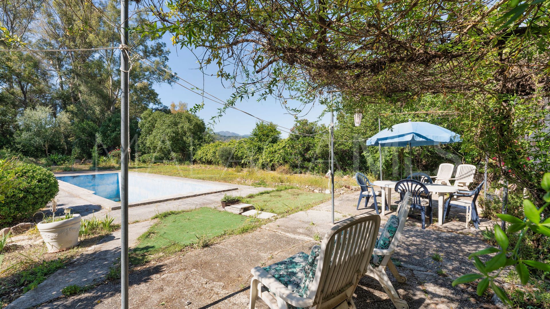 Landhaus for sale in Alhaurin el Grande
