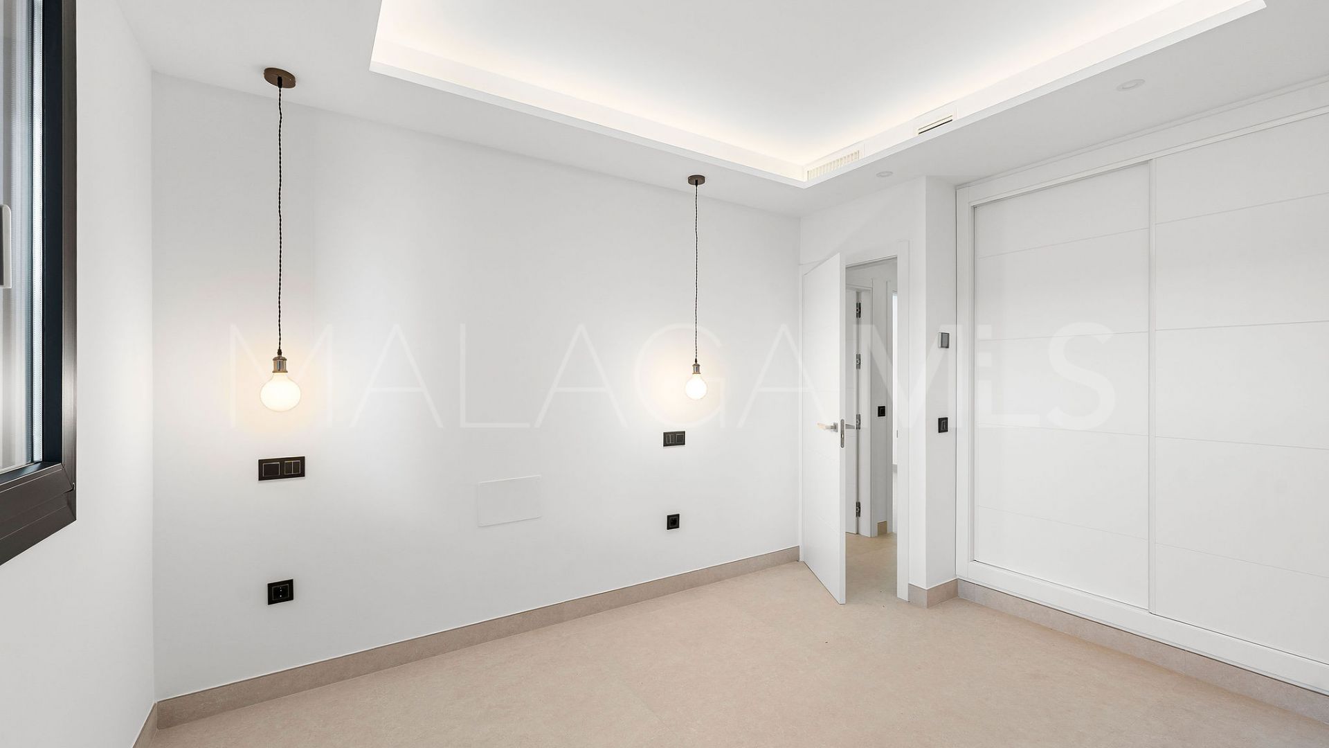For sale villa in El Coto