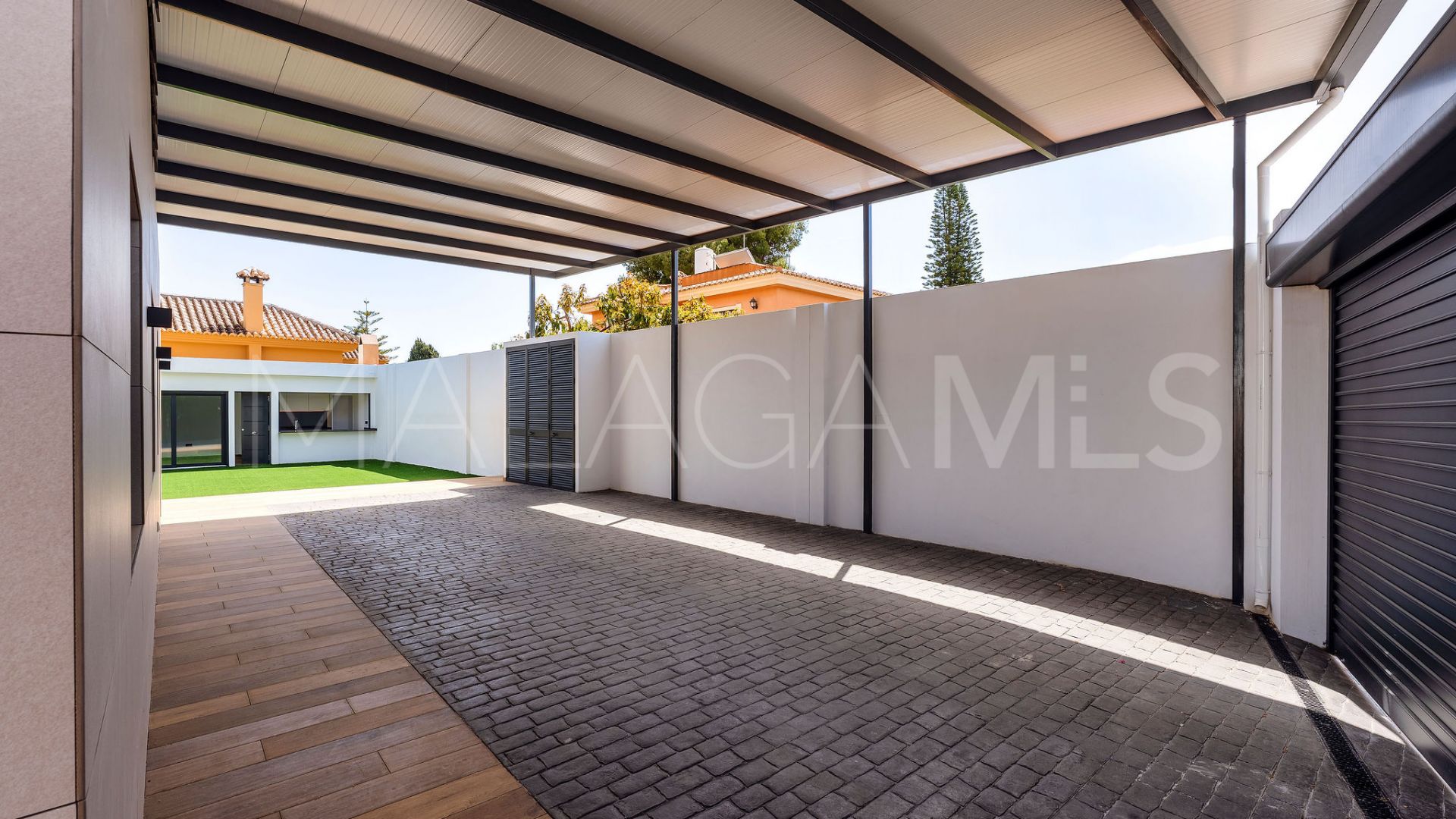 For sale villa in El Coto