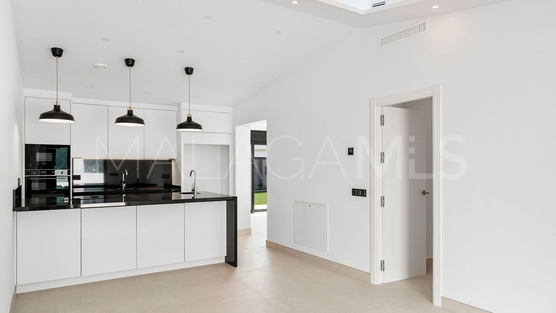 For sale villa in El Coto